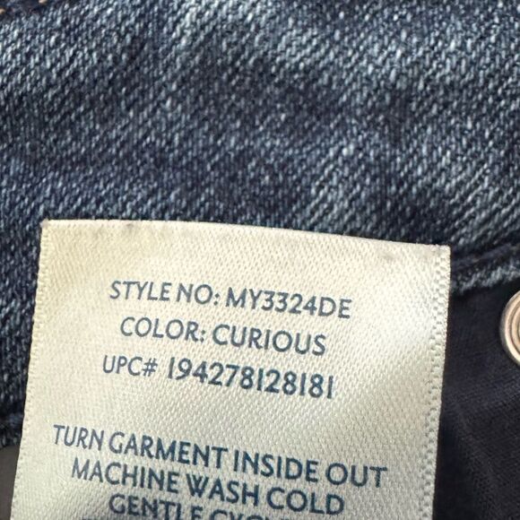 Seven7 Weekend 5" Fray Hem Denim Shorts Size 16 - Picture 6 of 8